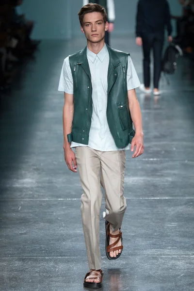 Look 21